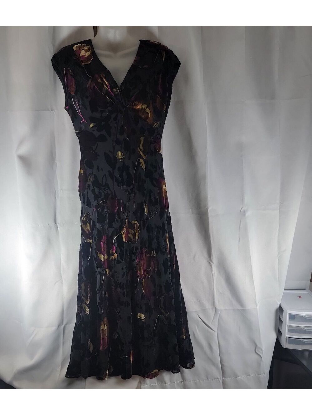 Vintage Jones New York Silk Rayon Burnout Black Velvet Floral Midi Dress Size 12